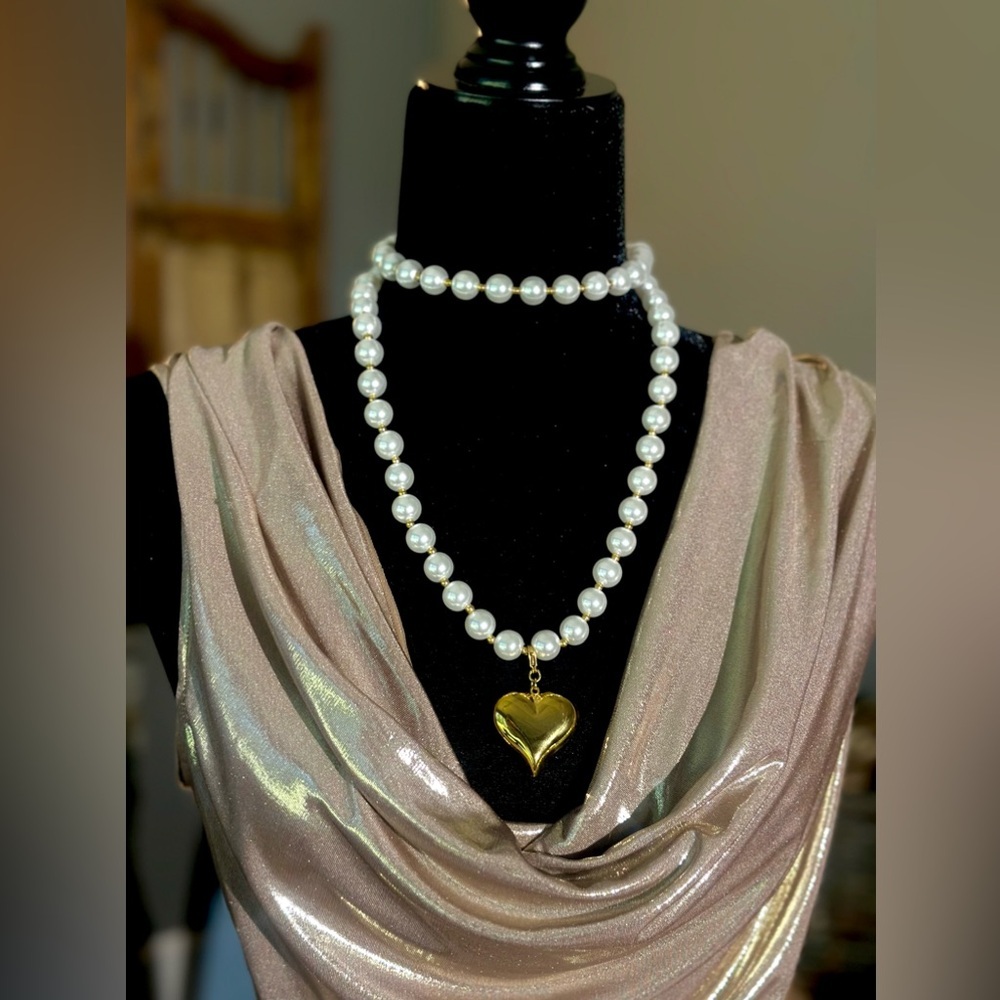 Water Resistant Pearl and Heart Pendant Necklace